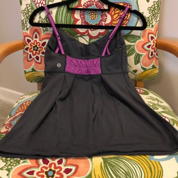 Lululemon tank - Picture 2 of 2